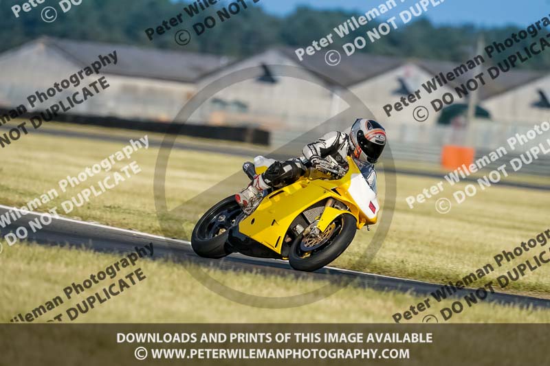 enduro digital images;event digital images;eventdigitalimages;no limits trackdays;peter wileman photography;racing digital images;snetterton;snetterton no limits trackday;snetterton photographs;snetterton trackday photographs;trackday digital images;trackday photos